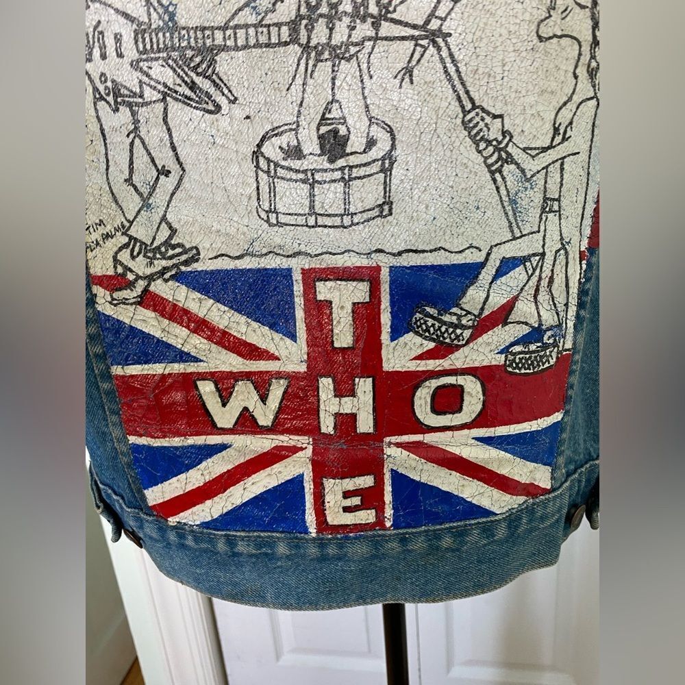 1990s/80s Levi’s Jean Jacket with Hand painted WHO Band Album Cover - Picture 4 of 11